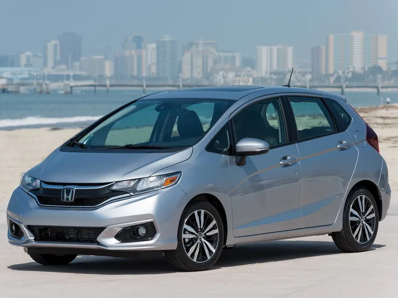 Honda Fit рестайлинг 2017, хэтчбек 5 дв., 3 поколение, GK (06.2017 - 07.2020)