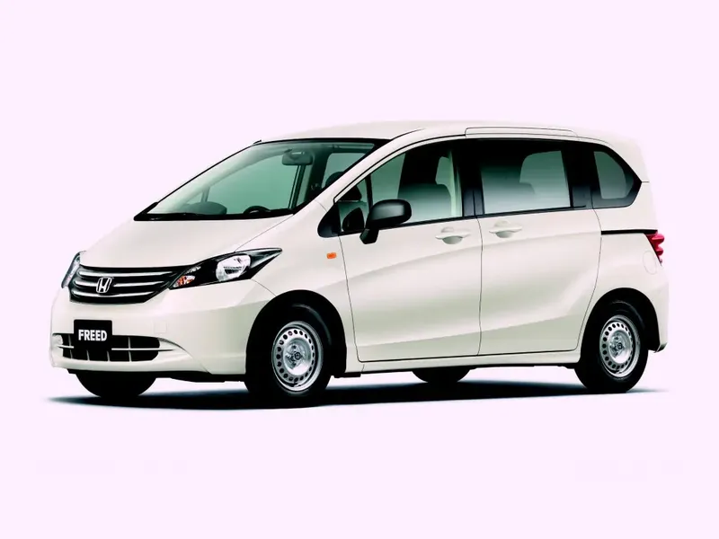 Honda Freed 2008, минивэн, 1 поколение (05.2008 - 09.2011)