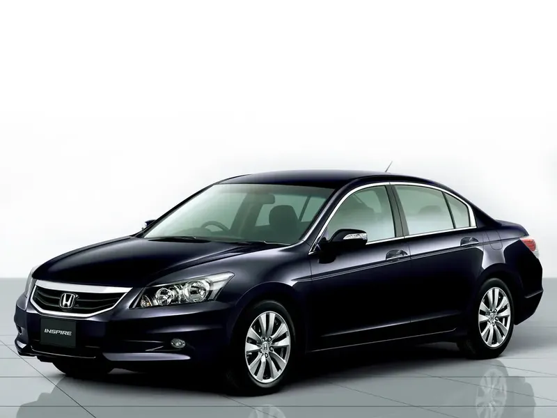 Honda Inspire рестайлинг 2010, седан, 5 поколение (08.2010 - 09.2012)