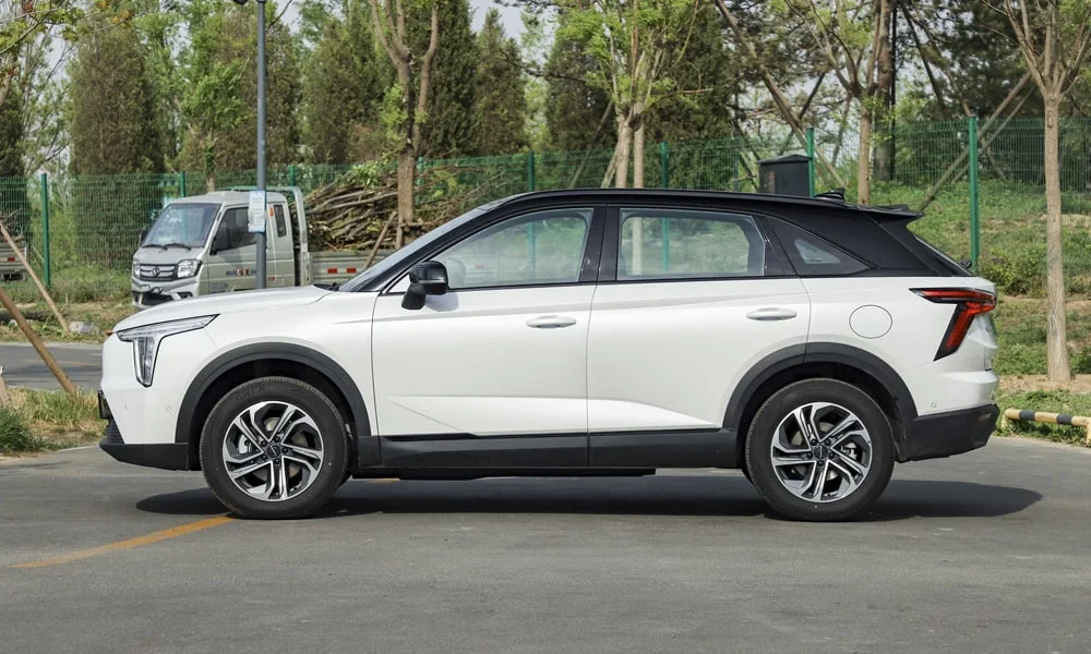 Haval Xiaolong (2024) — вид сбоку