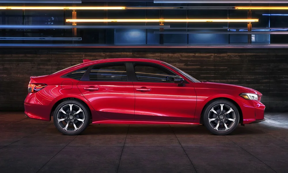 Honda Civic (2024) — вид сбоку, фото 2