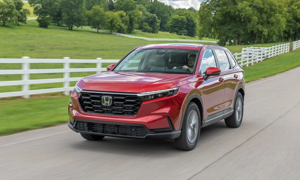 Honda CR-V (2024) — вид спереди, фото 4