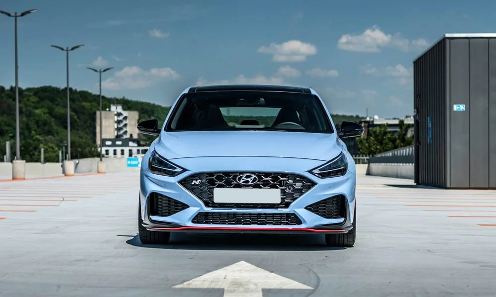 Hyundai i30 N (2024) — вид спереди, фото 3