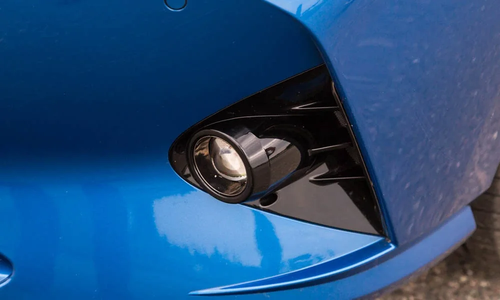 Фото Hyundai Solaris — экстерьер. Фактура и исполнение внешней детали Hyundai Solaris — экстерьер