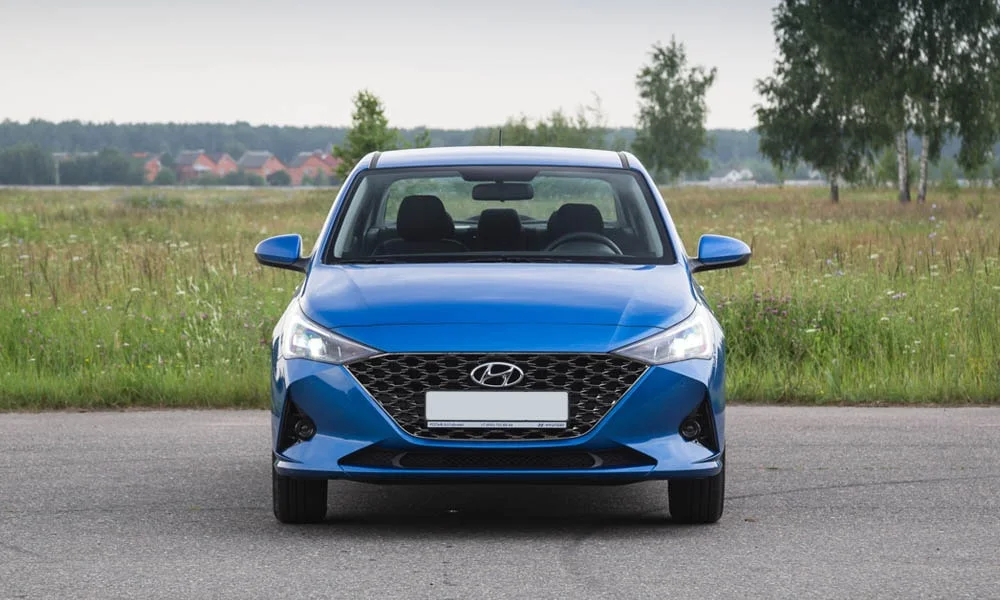 Hyundai Solaris — вид спереди, фото 3