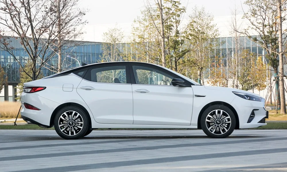 JAC J7