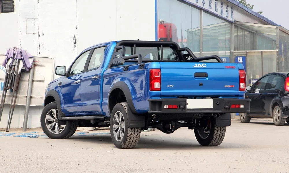 JAC T8 Pro (2023) — вид сзади, фото 3