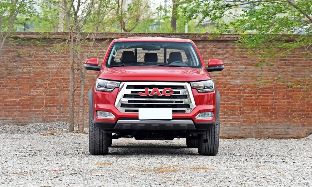 JAC T8