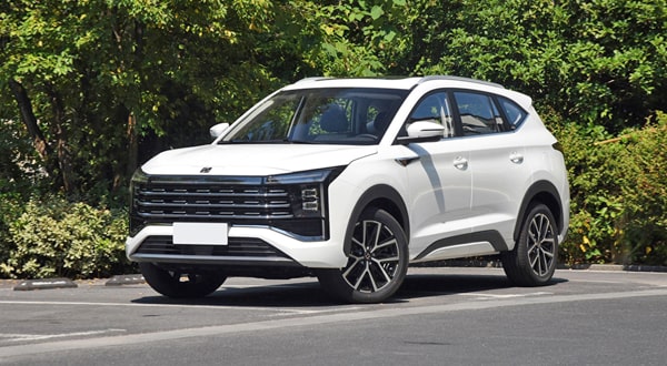 JAC X8 Plus