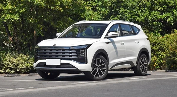 JAC X8 Plus