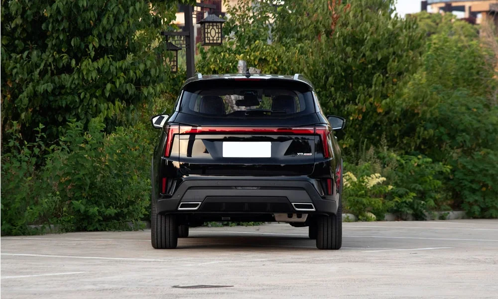 JAC X8 Plus