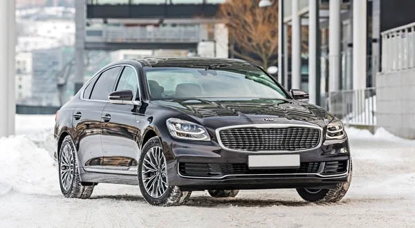 KIA K900