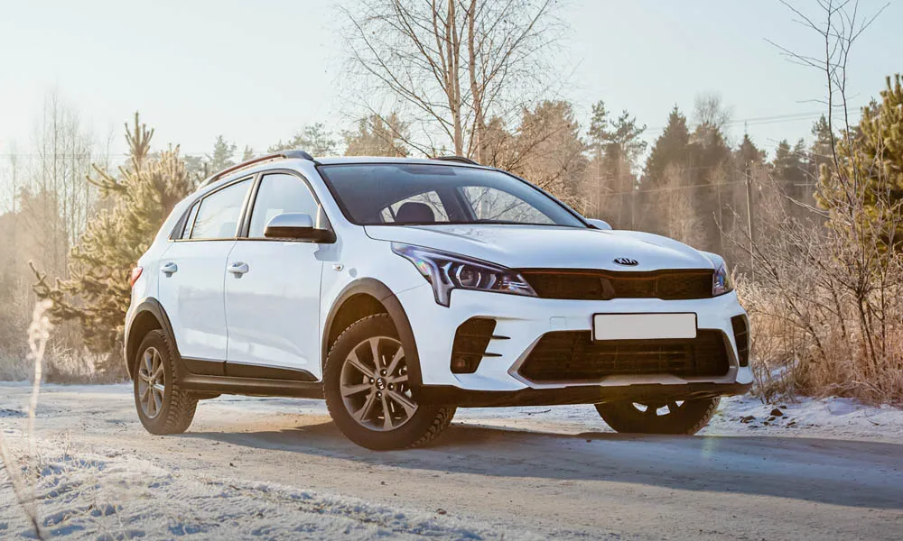 KIA Rio X — вид спереди, фото 3
