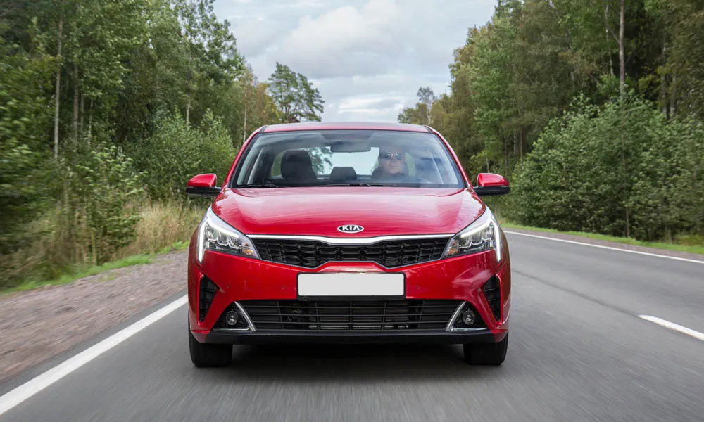 KIA Rio — вид спереди, фото 3