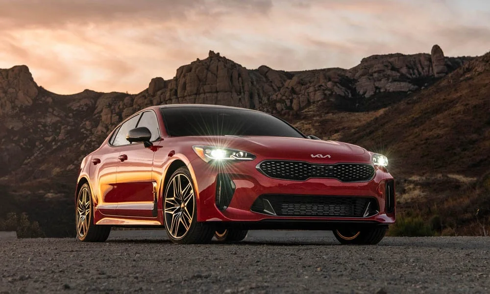 KIA Stinger — вид спереди, фото 4