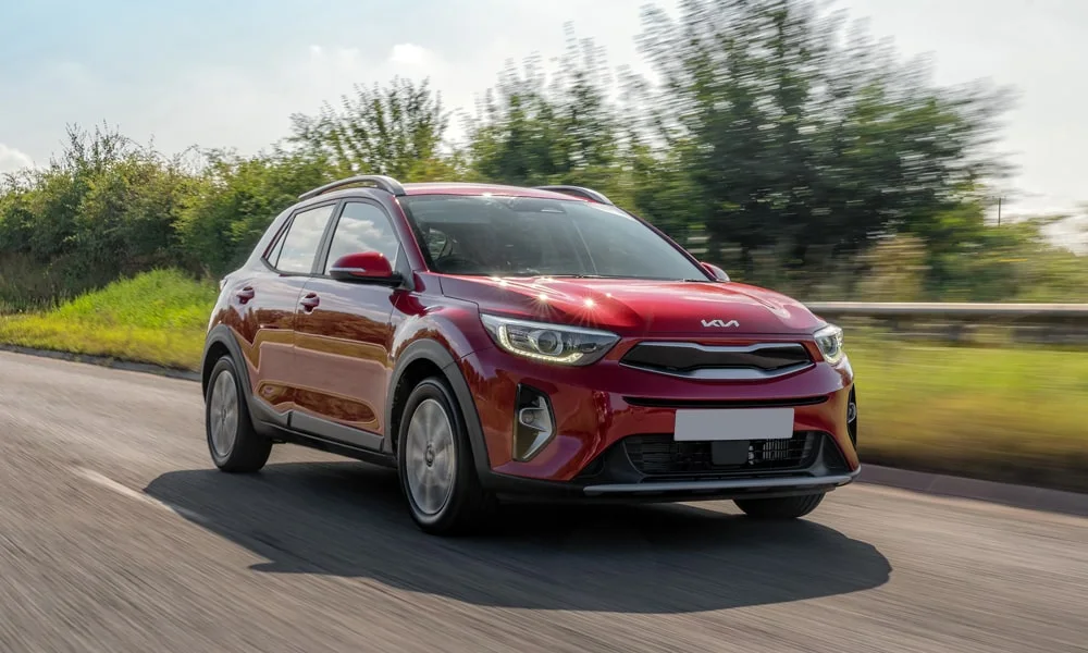 KIA Stonic — вид спереди, фото 3