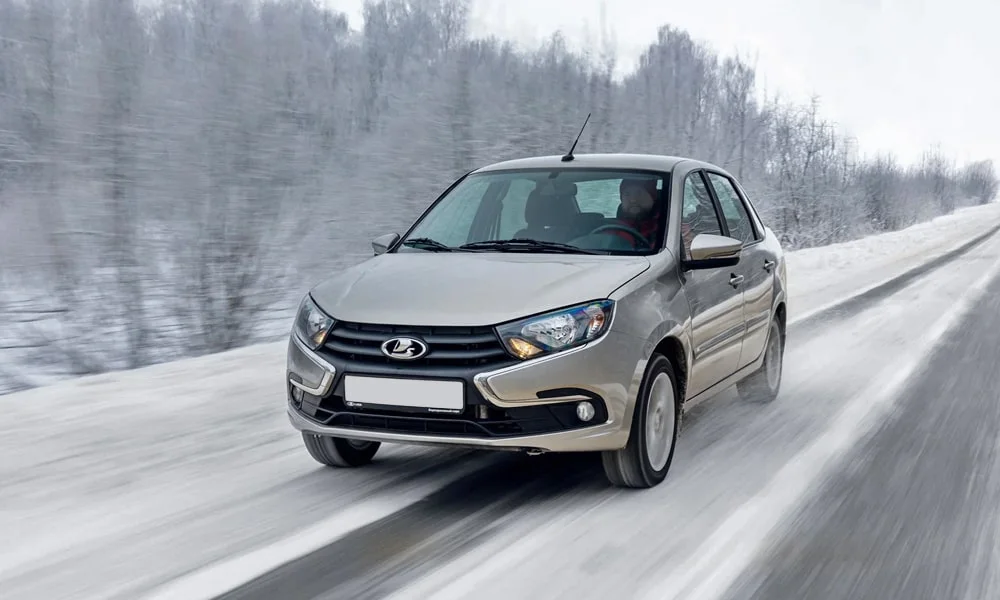 LADA Granta — вид спереди, фото 4
