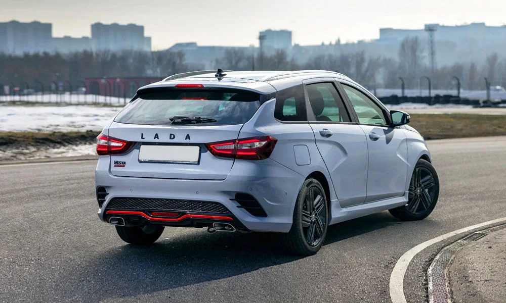 LADA Vesta SW Sport (2026) — вид сзади