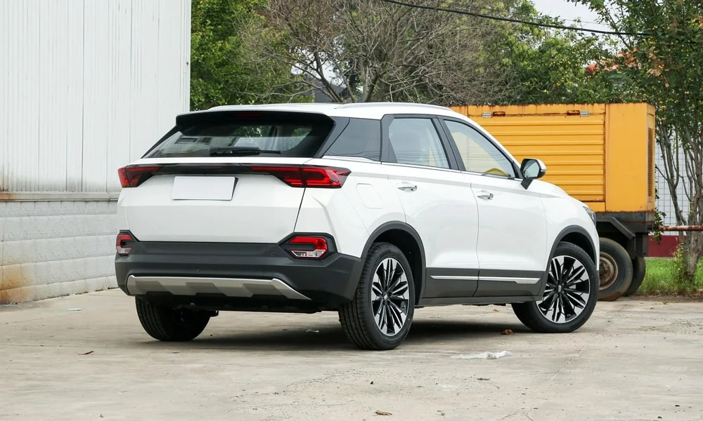 LADA X-Cross 5