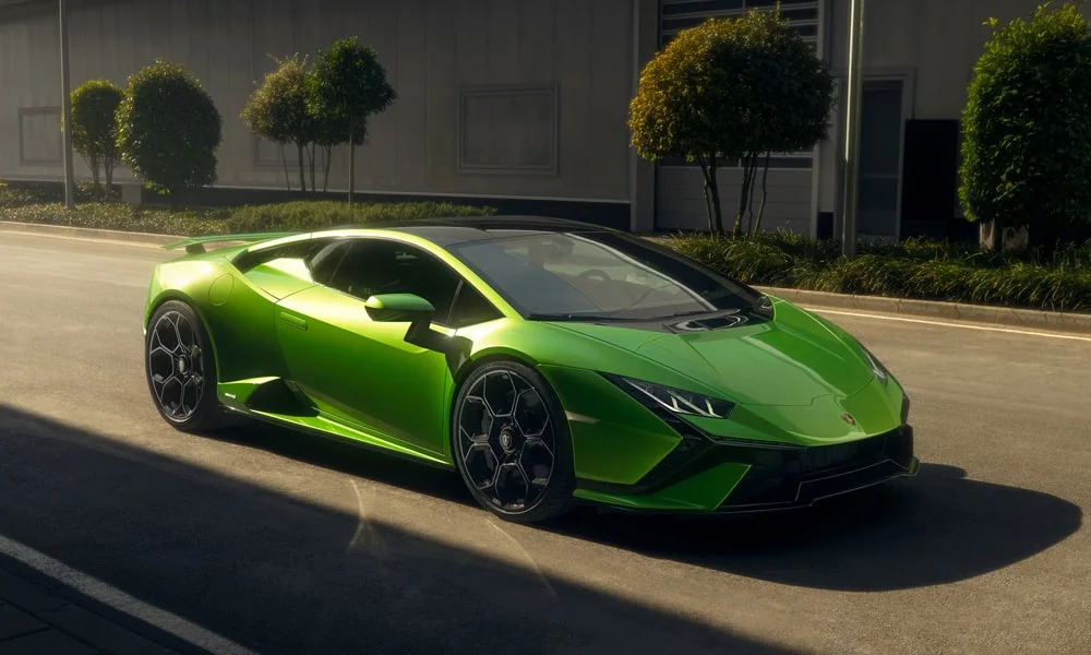 Фото Lamborghini Huracan — вид спереди, фото 7. Оптика, решётка и бампер — первое впечатление о модели Lamborghini Huracan — вид спереди, фото 7