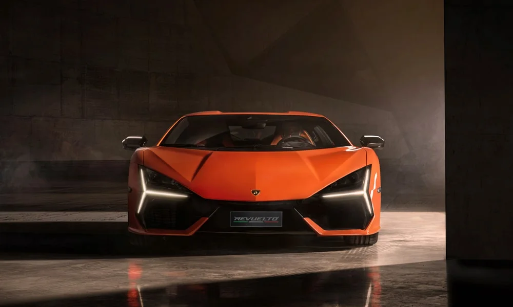 Lamborghini Revuelto
