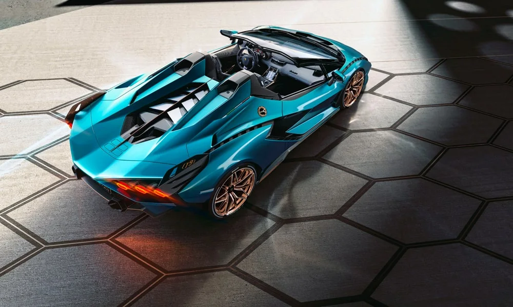 Lamborghini Sian Roadster — вид сзади, фото 4