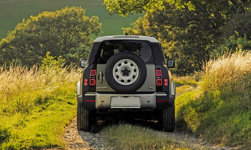Land Rover Defender 3-дверный