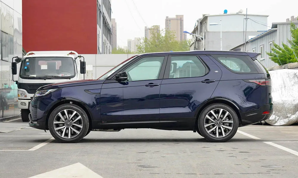 Land Rover Land Rover Discovery — вид сбоку