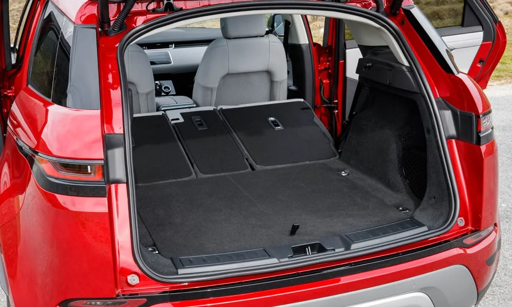 Фото Land Rover Land Rover Range Rover Evoque — багажник, фото 5. Грузовой отсек с открытой дверью: погрузочная высота и ширина проёма Land Rover Land Rover Range Rover Evoque — багажник, фото 5