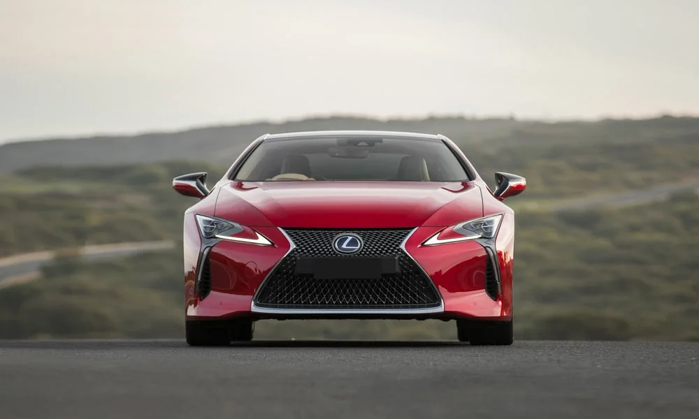 Lexus LC 500 — вид спереди, фото 4