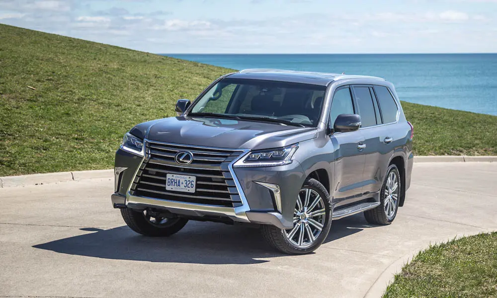 Lexus LX 570 — вид спереди, фото 3