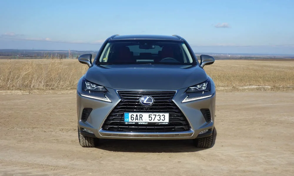 Lexus NX 300h