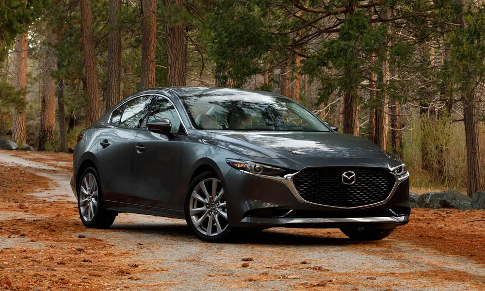 Mazda 3 Седан