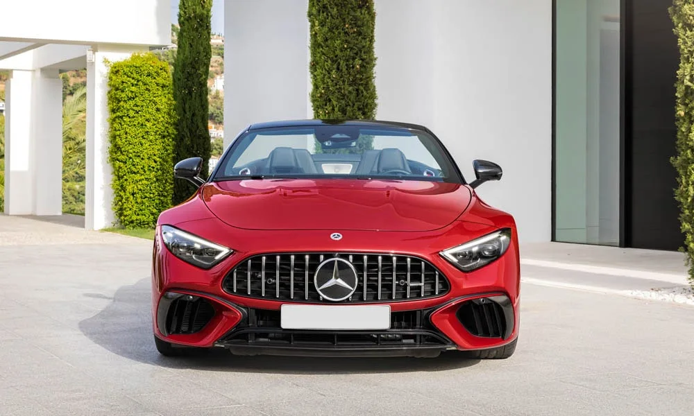 Mercedes-Benz AMG SL (2024) — вид спереди, фото 3
