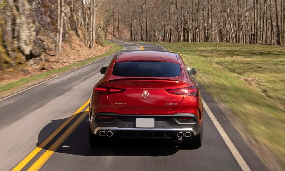 Mercedes-Benz GLE (2024) — вид сзади, фото 13