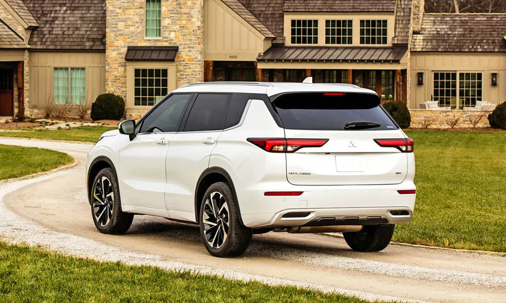 Mitsubishi Outlander