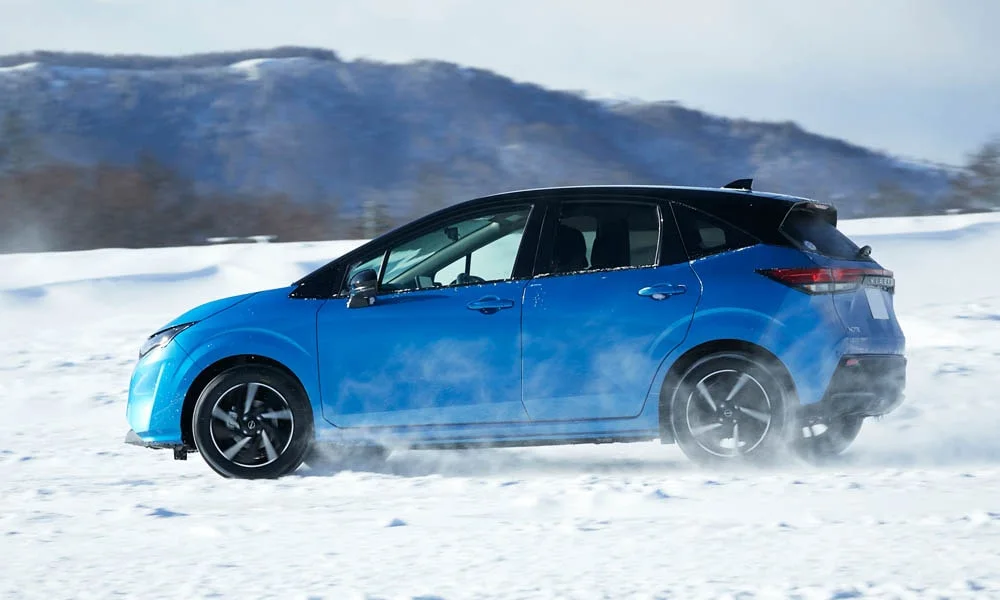 Nissan Note — вид сзади, фото 3
