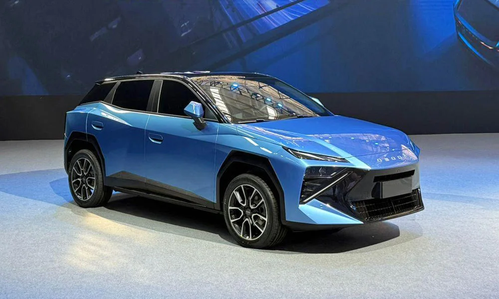 Omoda C4