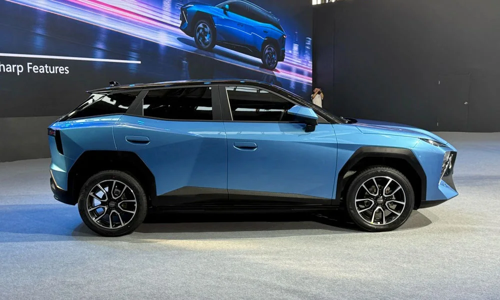 Omoda C4