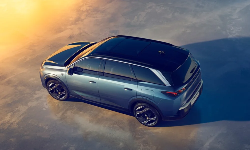 Peugeot 5008 (2024) — крыша