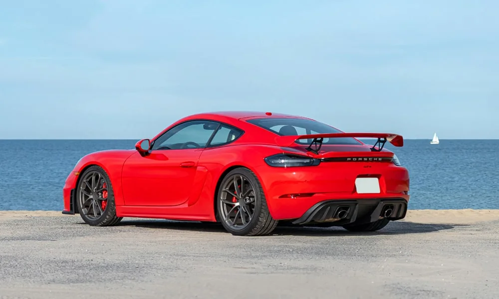 Porsche 718 Cayman GT4