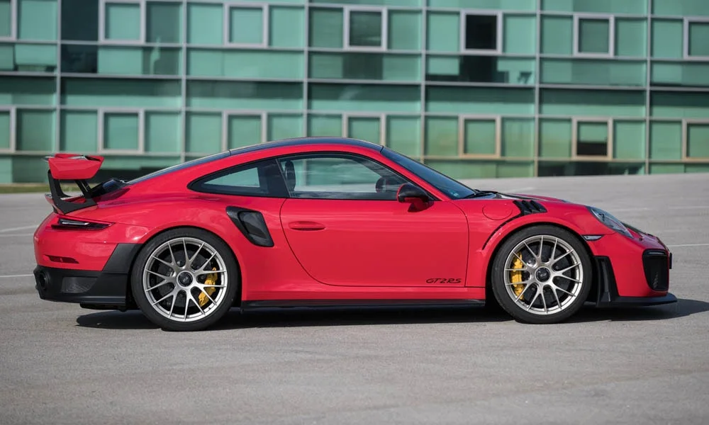 Porsche 911 GT2 RS