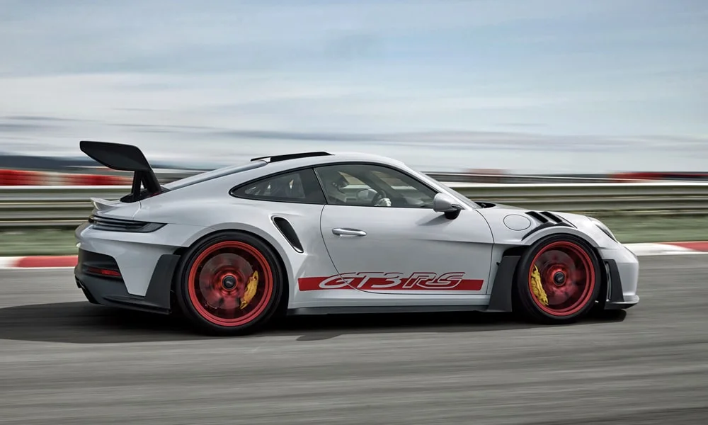Porsche 911 GT3 RS — вид сзади, фото 2