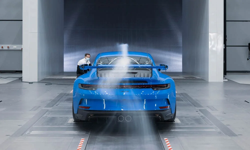 Porsche 911 GT3 — вид сзади, фото 4