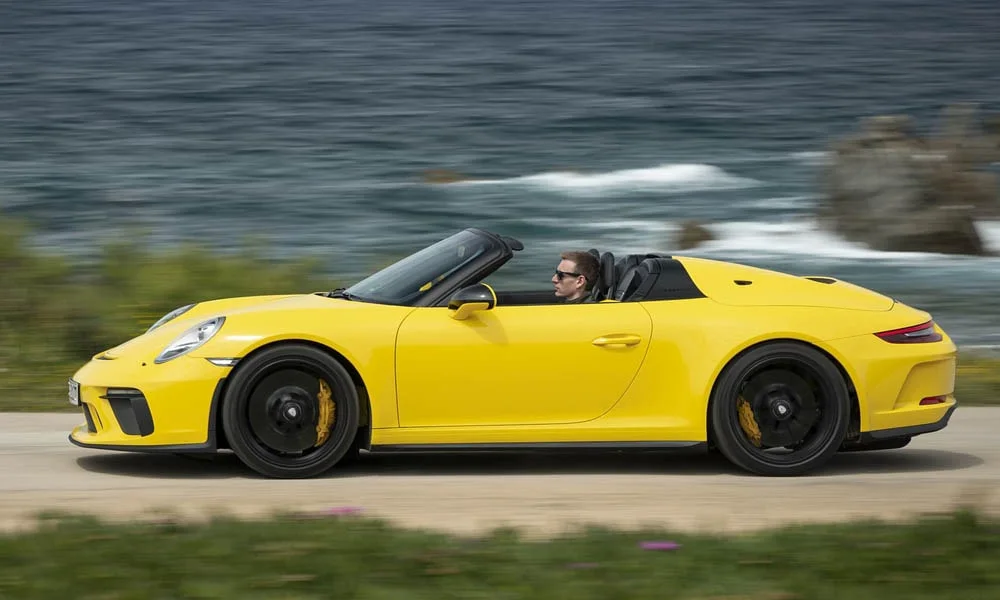 Porsche 911 Speedster — вид спереди, фото 3