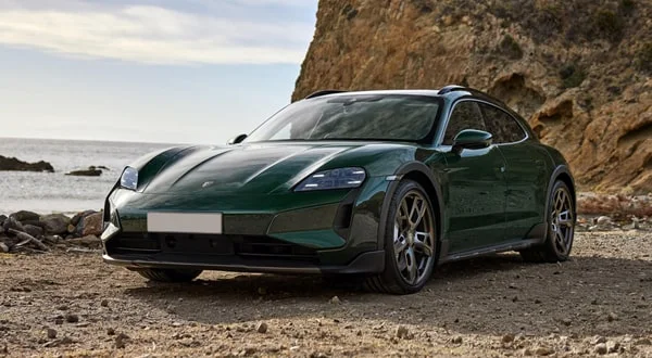 Porsche Taycan Cross Turismo