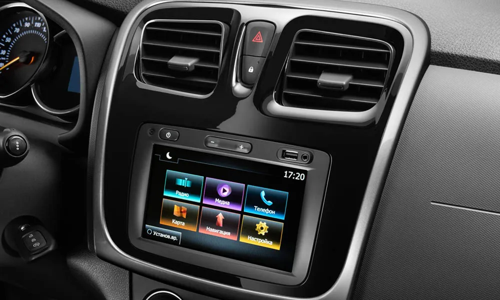 Фото Renault Logan Stepway — экран мультимедиа. Интерфейс медиасистемы крупным планом Renault Logan Stepway — экран мультимедиа