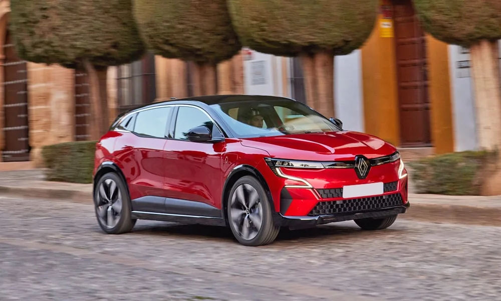 Renault Megane — вид спереди, фото 3