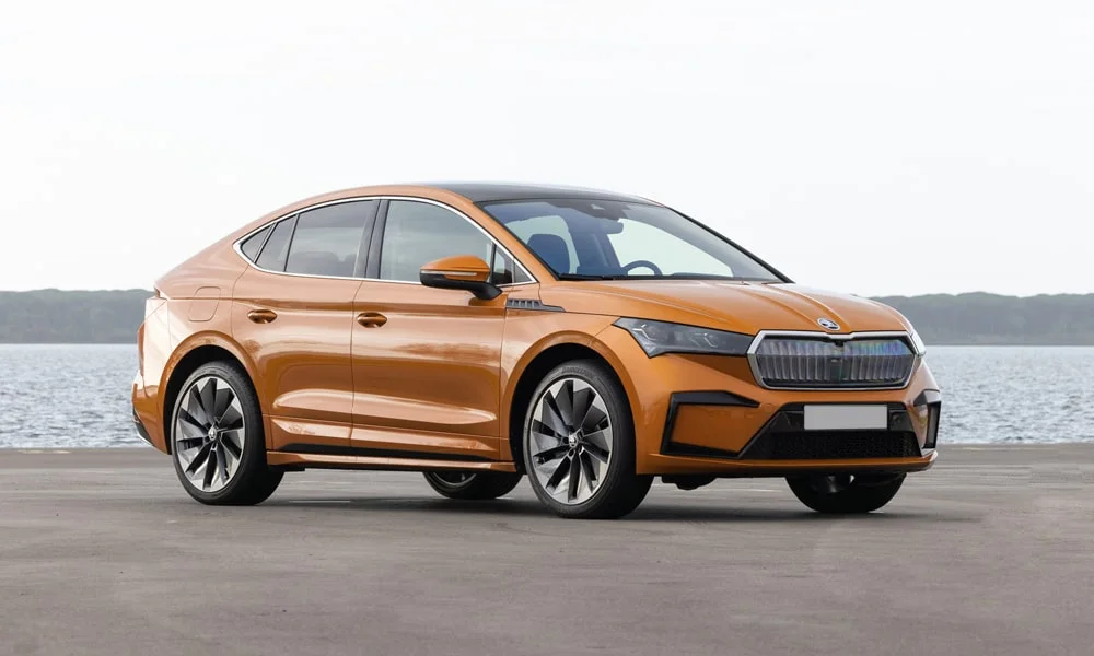 Фото Skoda Enyaq Coupe (2024) — вид спереди, фото 3. Оптика, решётка и бампер — первое впечатление о модели Skoda Enyaq Coupe (2024) — вид спереди, фото 3