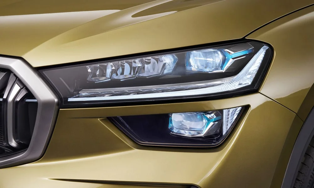 Фото Skoda Kodiaq (2024) — вид спереди, фото 8. Оптика, решётка и бампер — первое впечатление о модели Skoda Kodiaq (2024) — вид спереди, фото 8